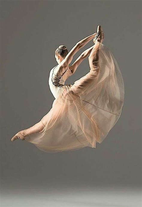 Pin By In The Heart Art Heart On Ballet A Magical World And Tango Dance Photography Dance