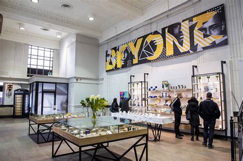 Furthermore, you may perform a specific search to get results for so, whether you're looking for stores near me now or something else useful, with. Toronto is seeing a ridiculous number of cannabis store ...