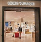 ¡Extra, extra! La nueva tienda de Louis Vuitton en Madrid es una parada ...