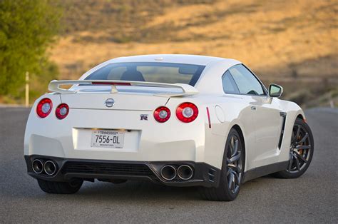 To mark the release of fast & furious 6 on may 24, take a look at four of the film's featured. 2014 Nissan GT-R - SHOWCAR