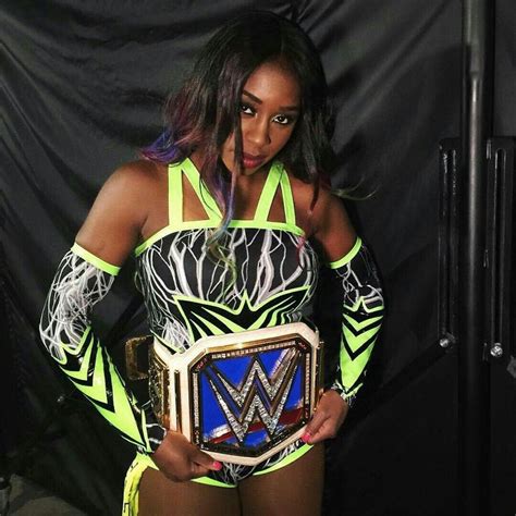 Naomi Wwe Girls Naomi Wwe Wwe Womens