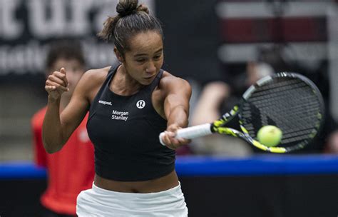 canada s fernandez cruises to win over wickmayer to open bjk cup qualifier the globe and mail