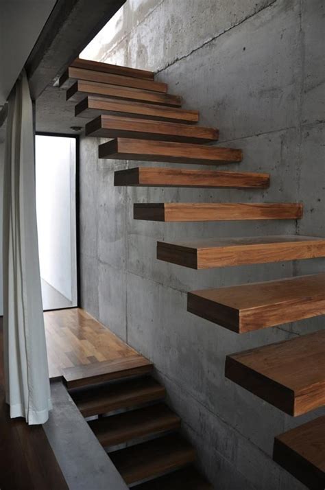 Plattform für Architektur Design Cantilever stairs Modern stairs Staircase design