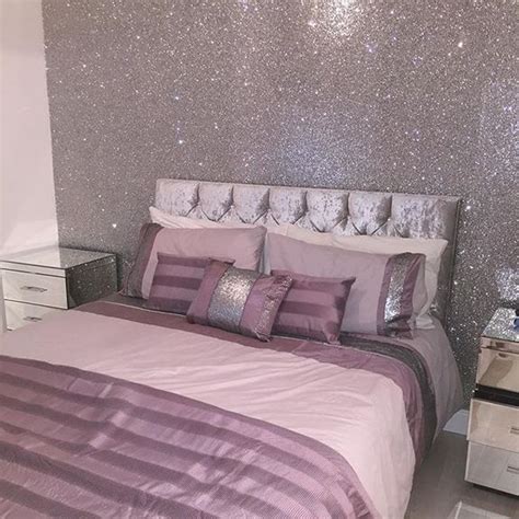 39 Bling Bedroom Ideas Sparkle Glitter Walls Houseinspira Glitter