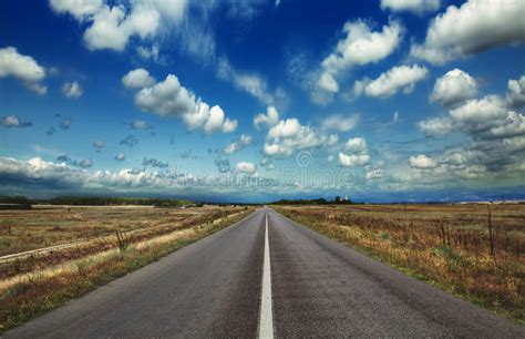 Open Road Stock Photo Image Of Russia Horizon Cloud 21027078