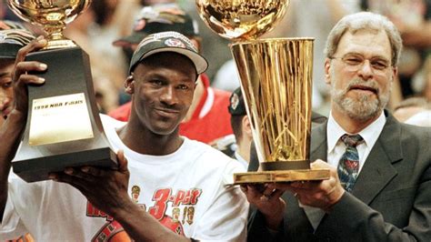 Chicago Bulls 1990s Dynasty Michael Jordan And Scottie Pippens