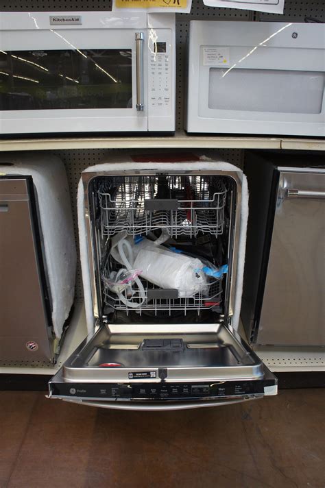 24 Ge Profile Pdt775synfs Built In Smart Dishwasher Appliances Tv Outlet