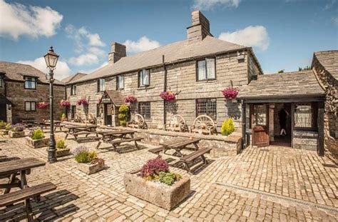 270 year old coaching inn, made famous by daphne du maurier in her. Jamaica Inn - UPDATED 2018 Prices & Reviews (Bolventor ...