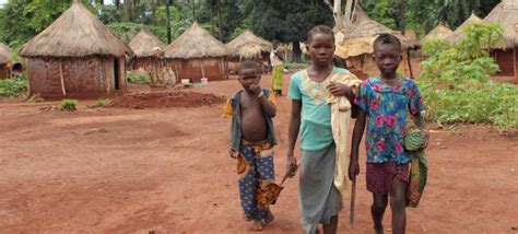 Central Africa Republic Violence Drives Thousands Of Refugees Into
