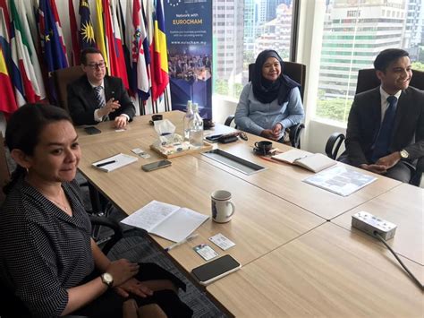 Pns aims to develop the franchise industry while increasing the number of franchise entrepreneurs through its. Meeting with Perbadanan Usahawan Nasional Berhad (PUNB)