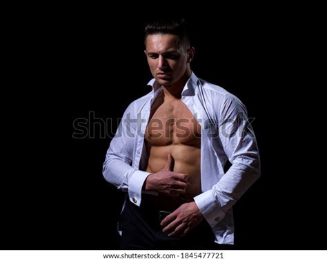 Photo de stock Modèle mâle torse nu Naked guy Shutterstock