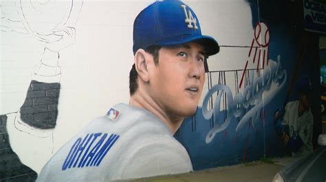 Mural Celebrating Shohei Ohtanis Move To Dodgers Pops Up In Hermosa Beach
