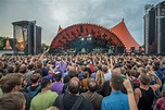 File:Roskilde Festival - Orange Stage - Bruce Springsteen.jpg ...