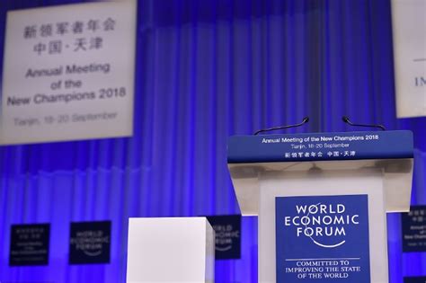 Xi Greets Leaders Attending Summer Davos Forum Cn