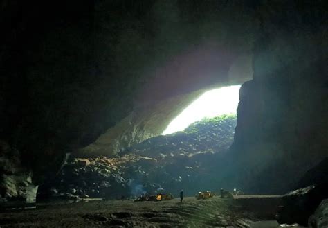 Son Doong Cave Hang Sơn Đoòng Worlds Largest Cave Wondermondo