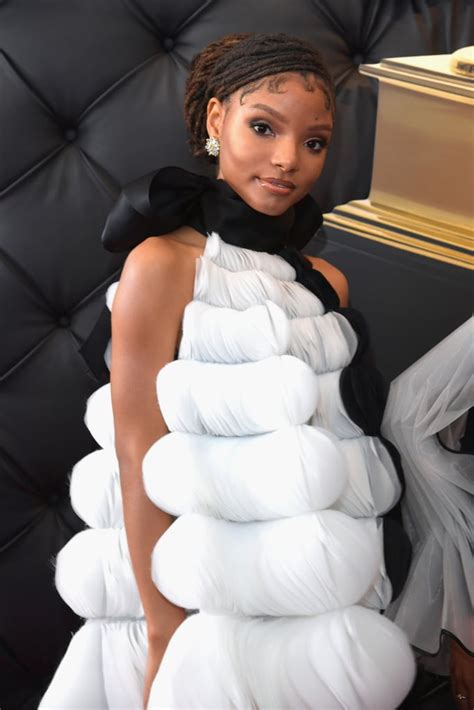 Halle Bailey At The Grammys Best Celebrity Award Show Beauty Looks