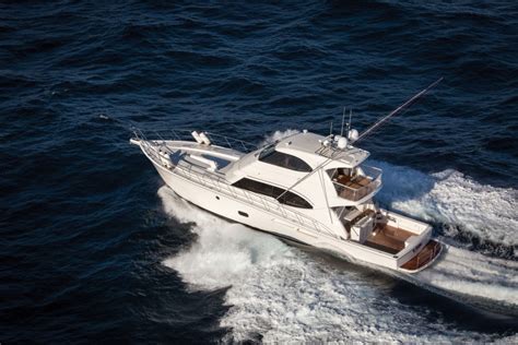 Rivieras Flagship 75 Enclosed Flybridge Is The Largest Semi Production Flybridge Boat Built In