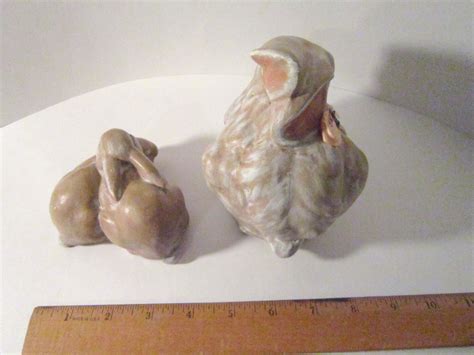 Two Bunny Rabbit Hand Painted Vintage Ceramic Brown Mother And Kits Rabbits