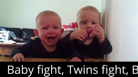 Baby Fight Twins Fight Babys Kämpfen Dzieci Walczą Youtube