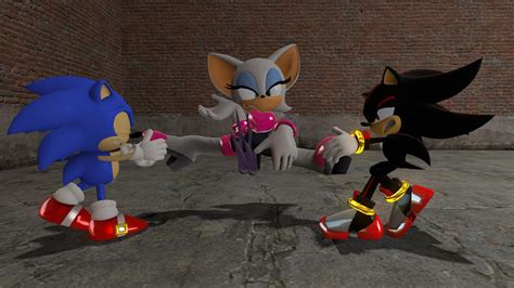 Classic Sonic And Shadow Fight Over Rouge By Dantethehehegog On Deviantart