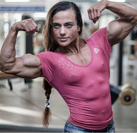 Pin by Marcin Pieńkowski on Kulturystyka Muscle girls Body building women Muscular women