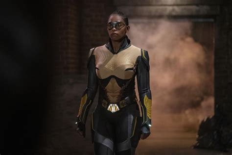 Black Lightning Photo Nafessa Williams 43 Sur 205 Allociné