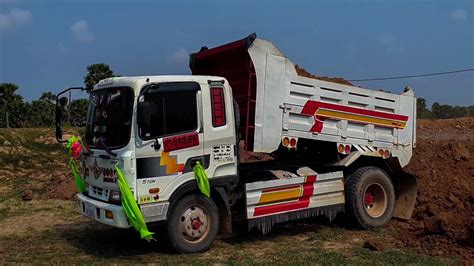 dump truck bulldozer truk jungkit