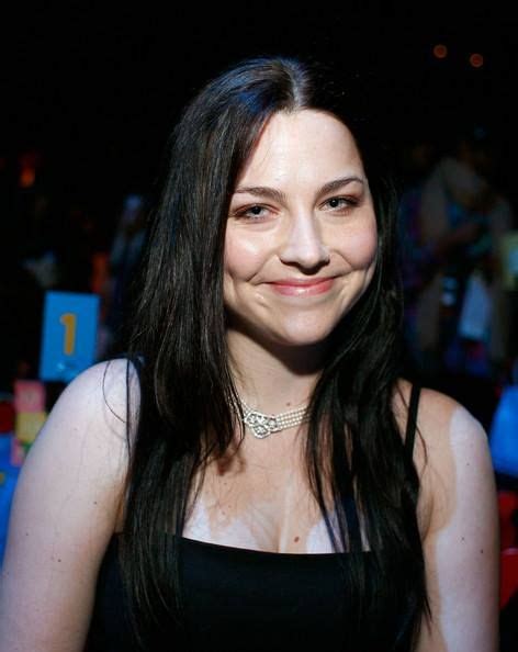 Amy Lee Evanescence Goth Women Real Beauty Dimples Favorite