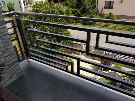 Pin By Killer Ool On Balustrady Balcony Grill Design Balcony Railing