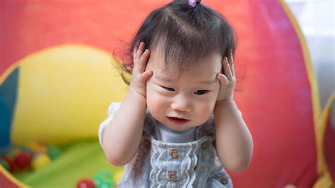 Tired Signs In Babies And Toddlers Raising Children Network