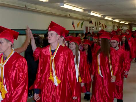 Sahs Senior Walk Inspires Students At Elementary And Middle Schools