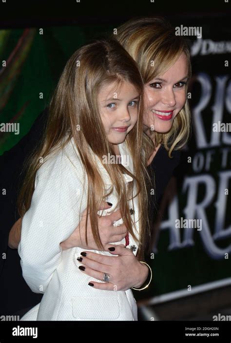 Amanda Holden Und Tochter Lexi Bei Der Uk Premiere Von Rise Of The