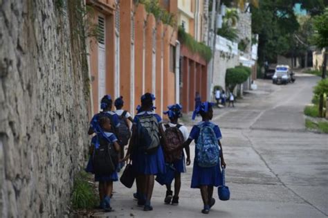 Haití Inicia Año Escolar Escuelas Haitianas Promoverán Criollo Francés Para Comunicación Oral