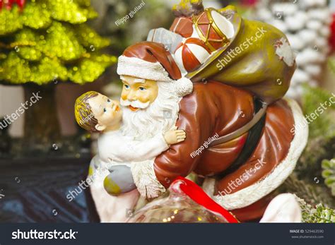 Santa Claus Sculpture Stock Photo 529463590 Shutterstock