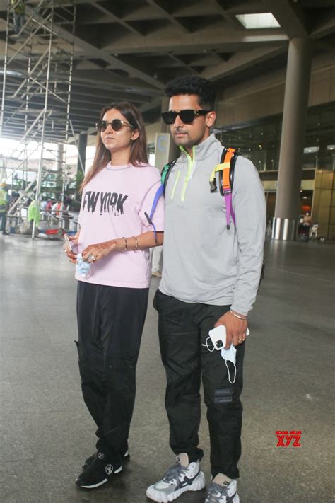 Ravi Dubey And Sargun Mehta Spotted At Airport Gallery Social News Xyz