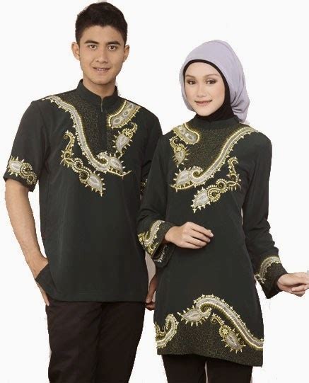 Kaos ziyata terdiri dari kaos anak laki laki, kaos anak perempuan, kaos untuk ibu, dan kaos untuk ayah. 7 Model Baju Muslim Couple Terbaru Serasi Buat Pasangan - Model Baju Muslim | Model Baju Muslim ...