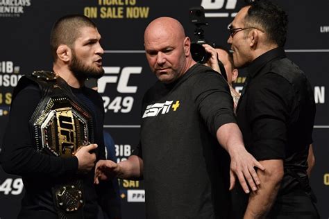 Ufc president dana white stands between tony ferguson, right, and khabib nurmagomedov, left, during a news conference for ufc 209. Khabib vs Tony Ferguson truly is the fight that's cursed ...