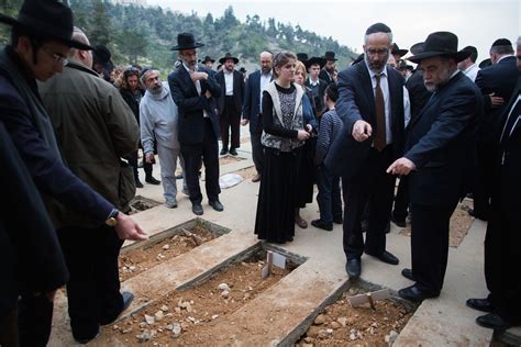 Hundreds Attend Funeral Rites In Israel For 7 Brooklyn Kids Jewish