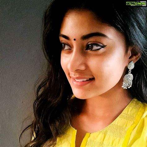 actress ammu abhirami latest cute images ratsasan thuppakki munai gethu cinema ammu