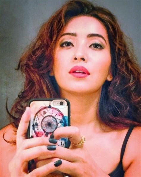 30 Asha Negi Instagram Latest Pic That Can Easily Make You Fall In Live