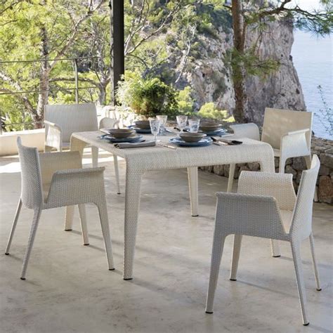 Modern Outdoor Dining Sets — Outdoor Dining Chairs