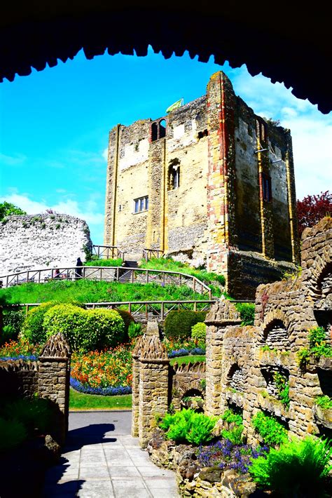 Enjoy Your Time With Beautiful Places Guildford Castle