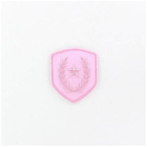 Star And Laurels Badge Iron Patch Pink Ma Petite Mercerie