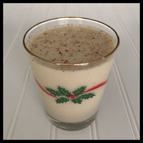 Unlike other vegan eggnogs that have a watery consistency, blue diamond's almond eggnog is thick and creamy and strikes the. Non Dairy Eggnog Brands / Homemade Eggnog (Non Alcoholic) | Recipe | Homemade eggnog ... / A ...