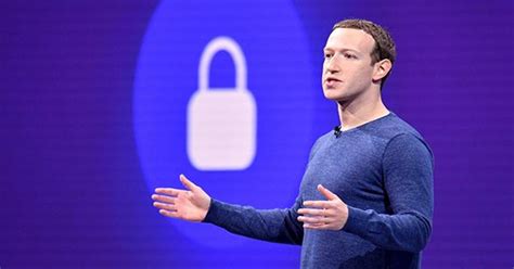 Mark Zuckerberg Warns Not To Screenshot Your Facebook Chats