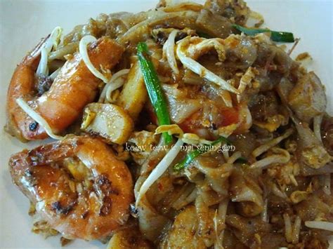 Sesekali memang best kalau pekena char kuey teow, terutamanya bagi peminat seafood atau udang. Mai Sepinggan: KUEY TEOW GORENG