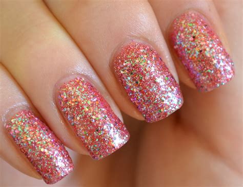 Glitter Nail Designs For Shiny Hands Yve
