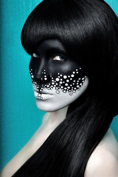 Black And White Bubbles Face Paint Face Painting Ideas