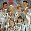 Lost in Space on Netflix: Everything you need to know | Lost in space ...