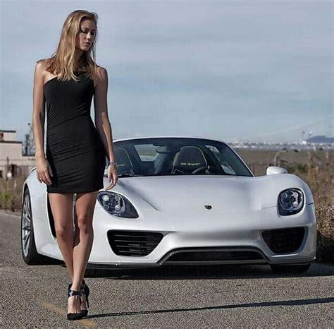 Épinglé Sur Porsche Girls